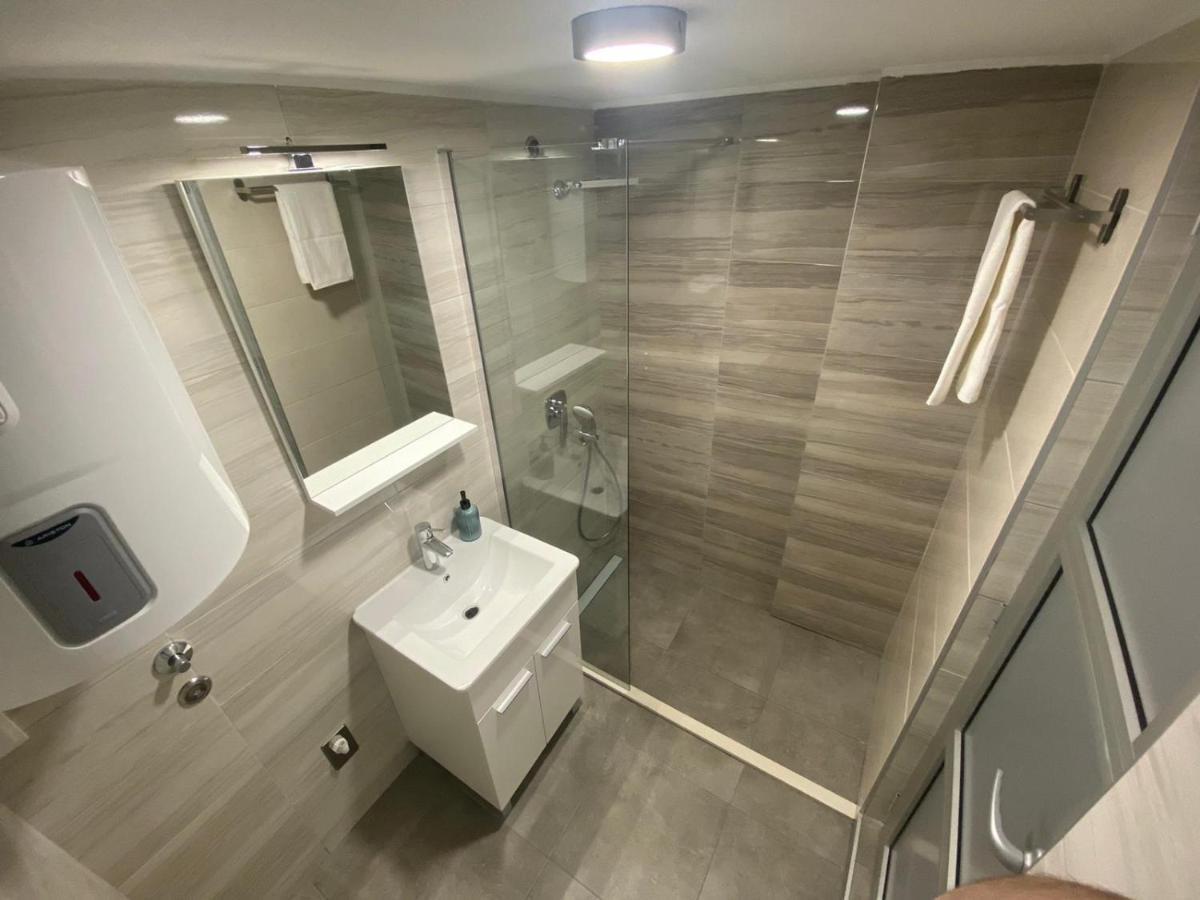 Apartment Gallery Makarska